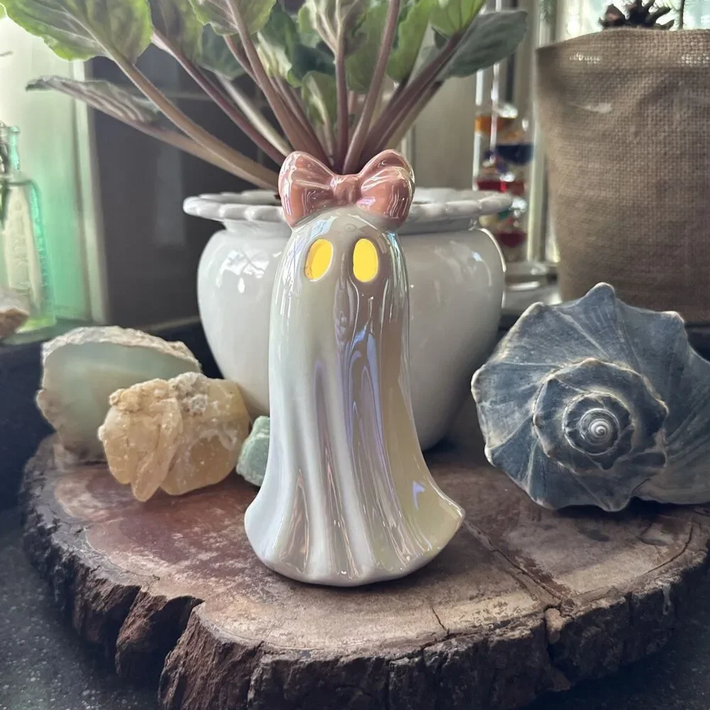 Ceramic Ghost LED Light Iridescent Pink Bow Halloween Decor 6” Battery Operated